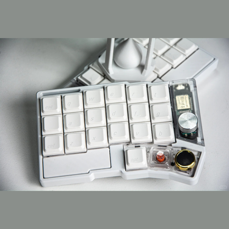 Cornix Split Keyboard Wireless - Gaming Keyboard Ergonomics 评论和价格